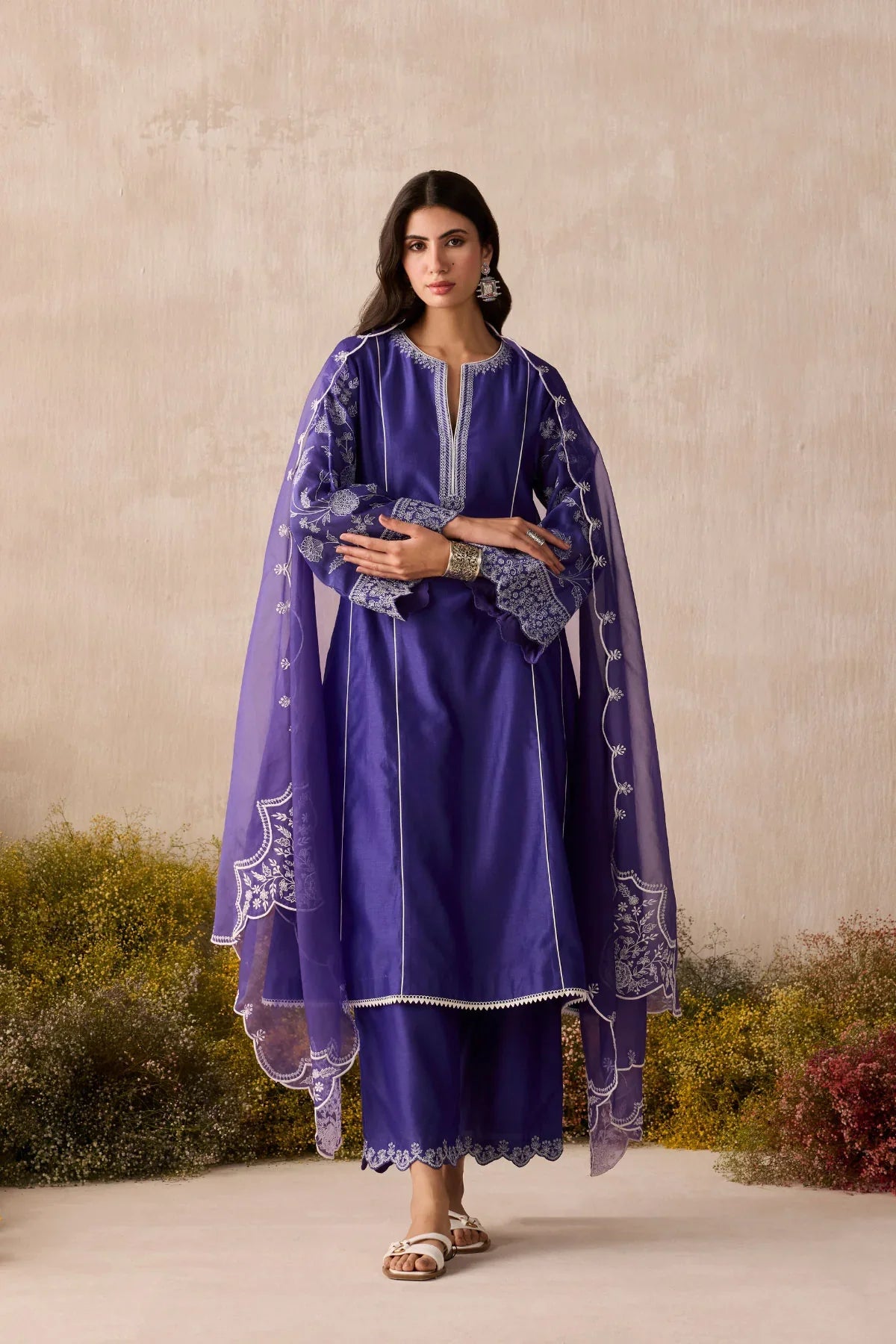 NEW BEAUTIFUL ROMAN SILK KURTA SET