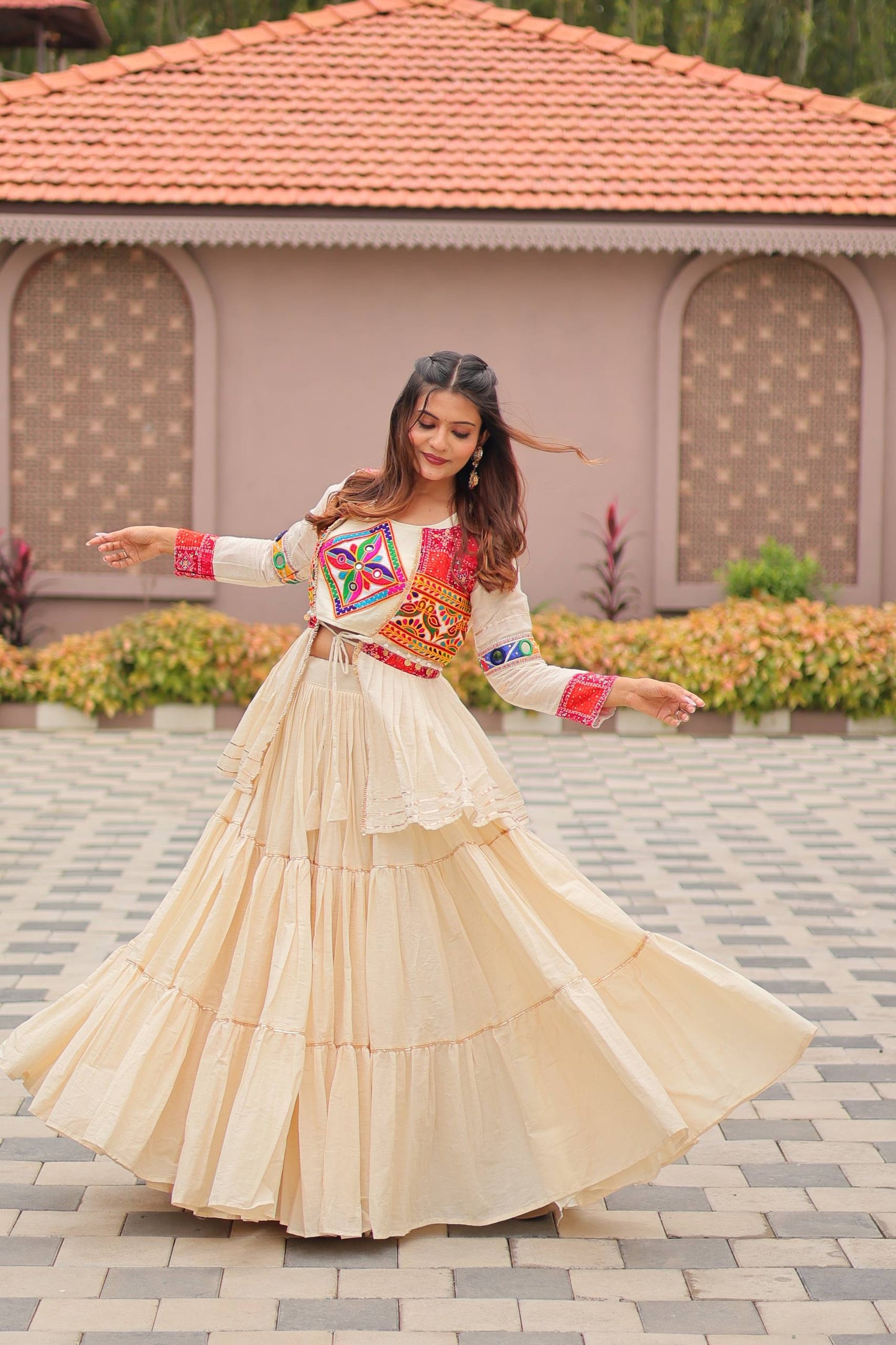 🌟 Navratri Special – Gamathi Work Lehenga Choli Set 💃