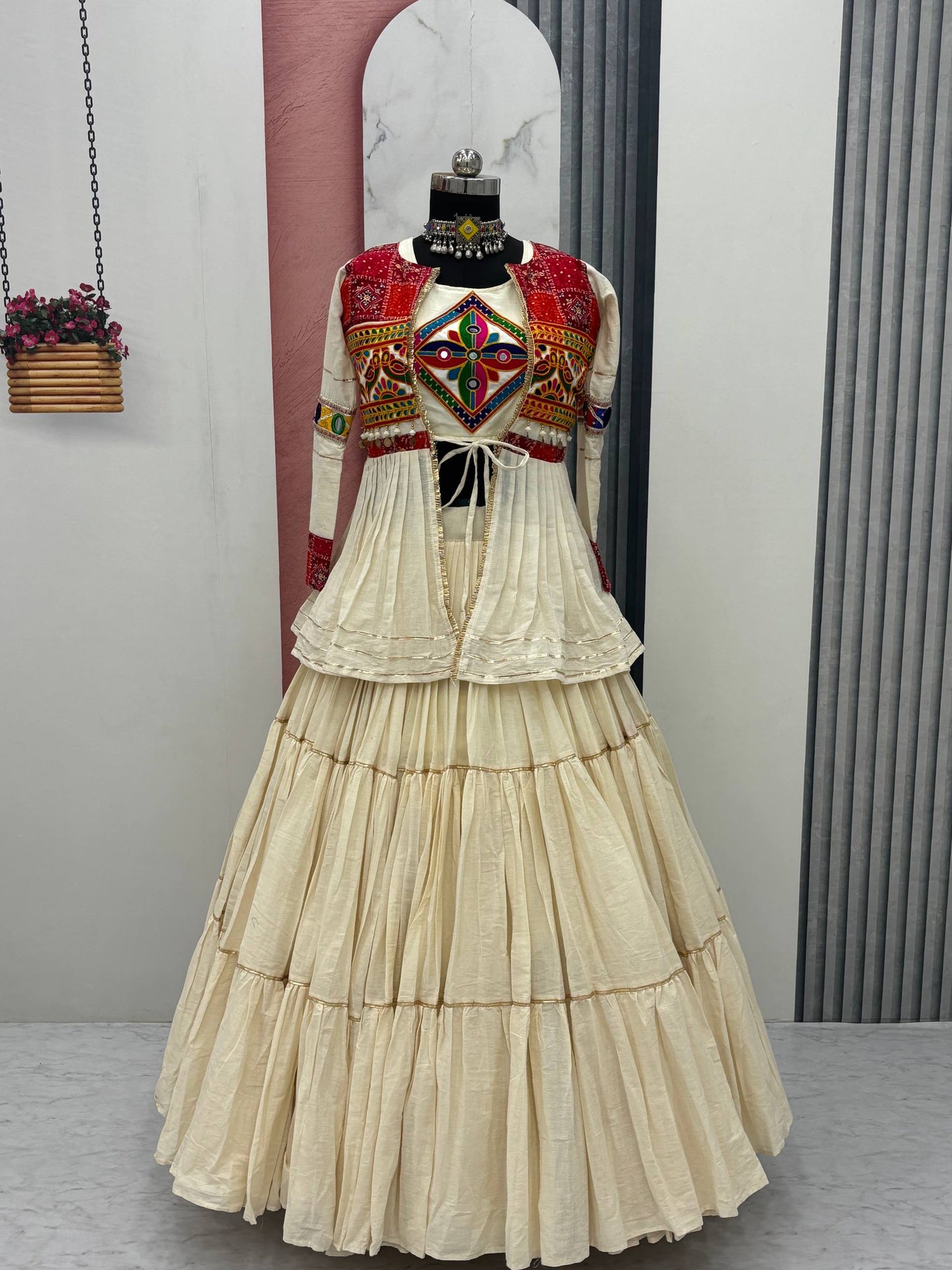 🌟 Navratri Special – Gamathi Work Lehenga Choli Set 💃
