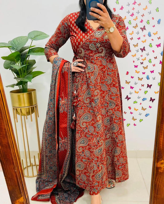 NEW FLORAL KURTI PANT WITH DUPATTA