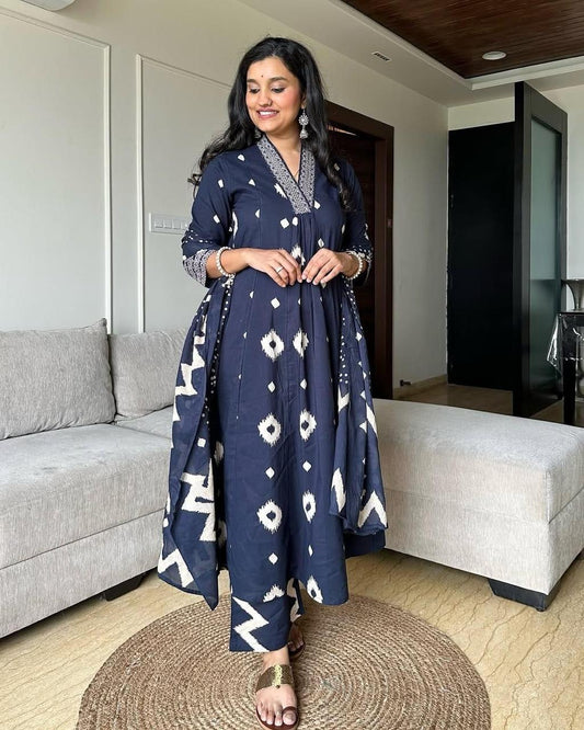 Premium Discharge Cotton 3-Piece Set with Handwork