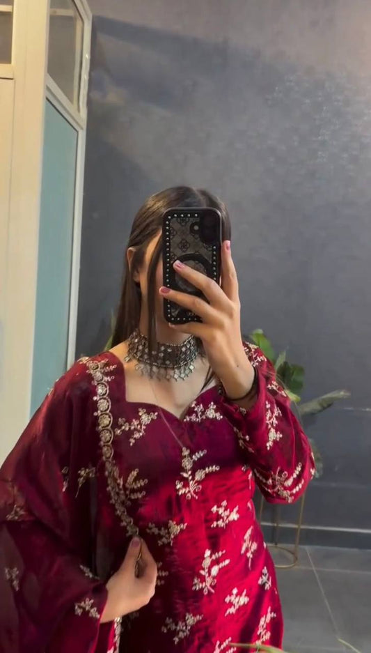 FLORAL DESIGN A-LINE CRUNCHY SILK KURTA SET