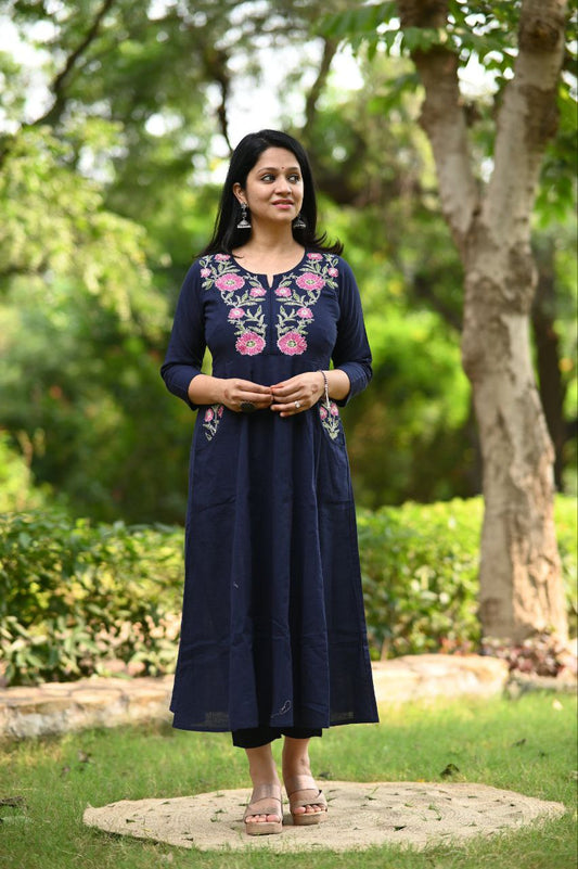 🥰Classic Charm – Pure Cotton 60×60 Suit Set with Embroidery ❤