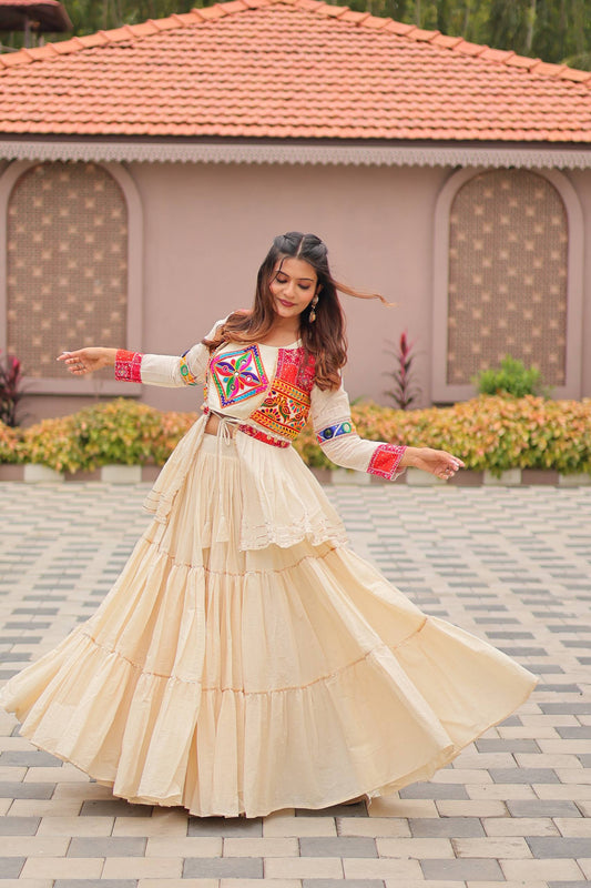 🌟 Navratri Special – Gamathi Work Lehenga Choli Set 💃
