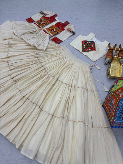🌟 Navratri Special – Gamathi Work Lehenga Choli Set 💃