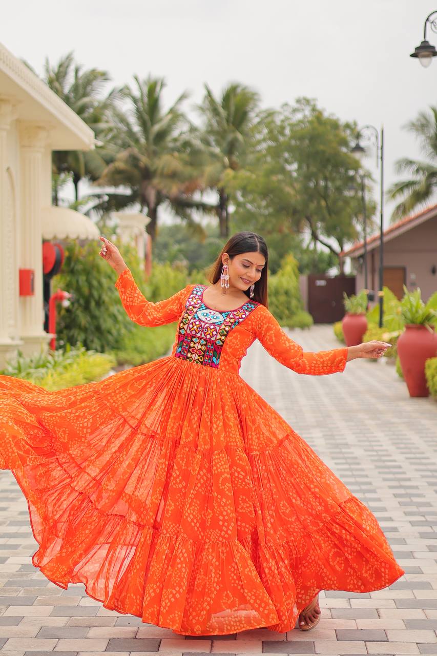 🌟 Navratri Special – Gamathi Work Gown 💃🏽✨