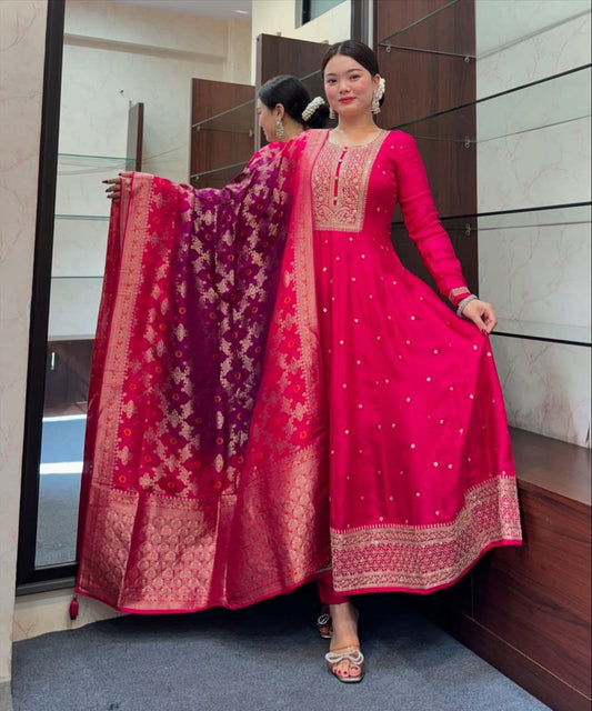 ✨ Banana Silk Anarkali Kurti Set with Banarasi Dupatta & Golden Zari Work