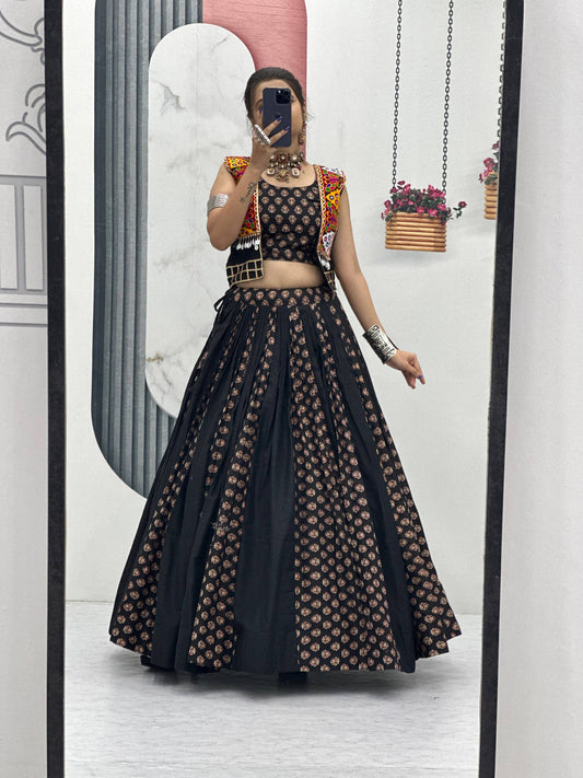 🌸 Navratri Special Lehenga Choli with Jacket – 6 Meter Big Flair 💃