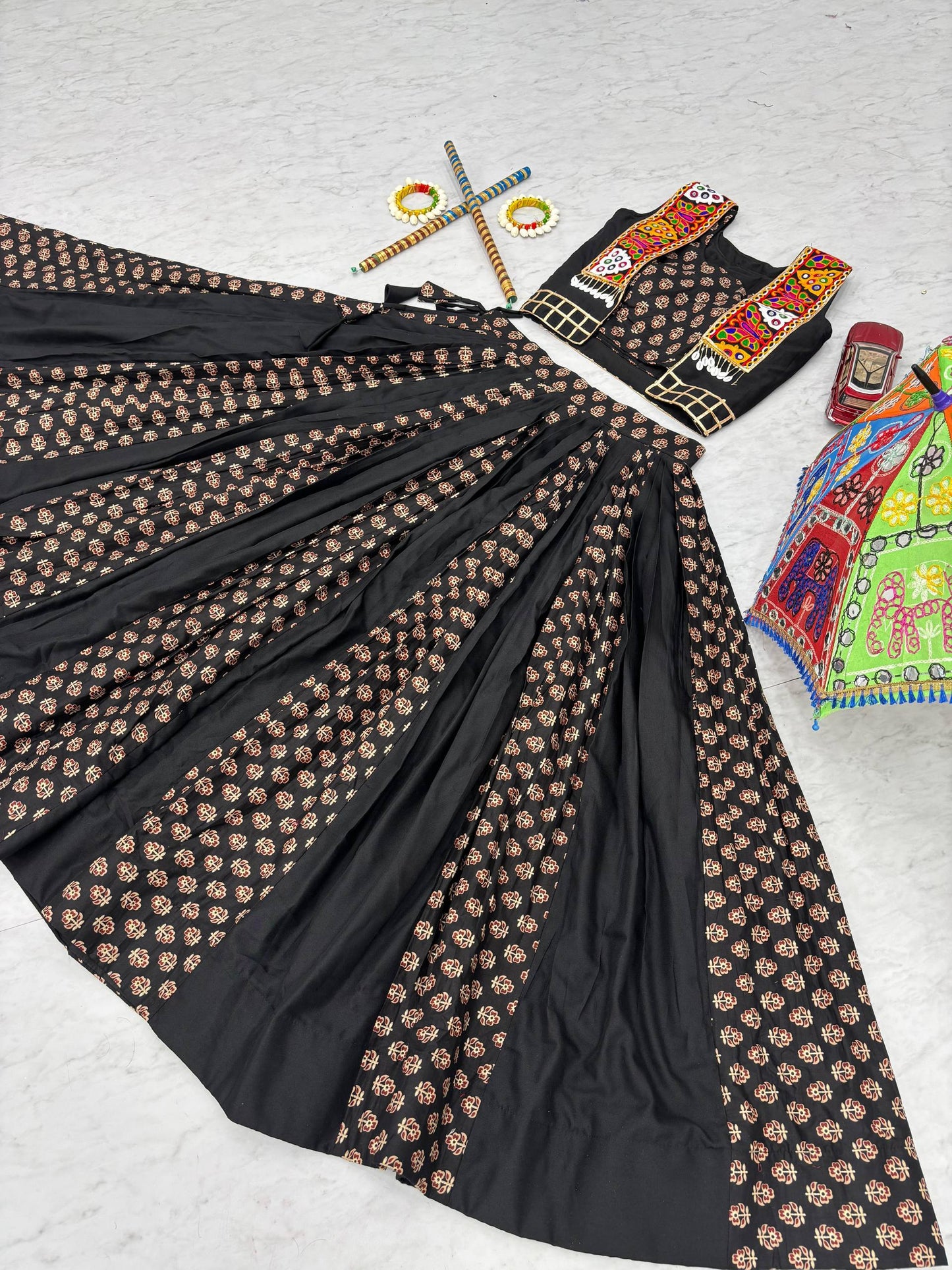 🌸 Navratri Special Lehenga Choli with Jacket – 6 Meter Big Flair 💃