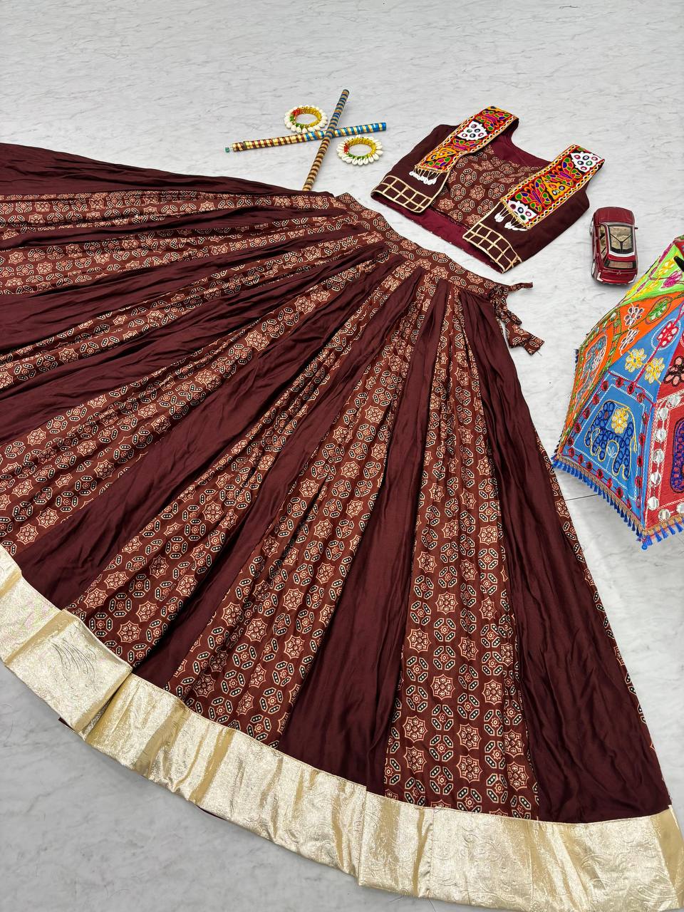 🌸 Navratri Special Lehenga Choli with Jacket – 6 Meter Big Flair 💃