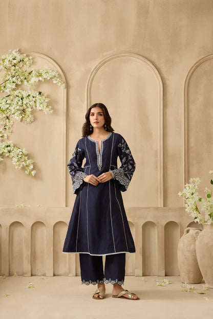 NEW BEAUTIFUL ROMAN SILK KURTA SET