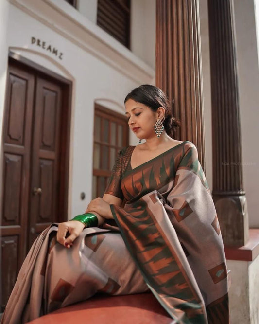 Elegant Soft Lichi Silk Saree with Jacquard Work