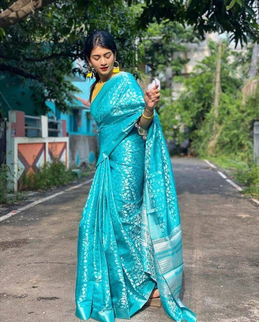 Elegant Soft Lichi Silk Saree with Jacquard Work