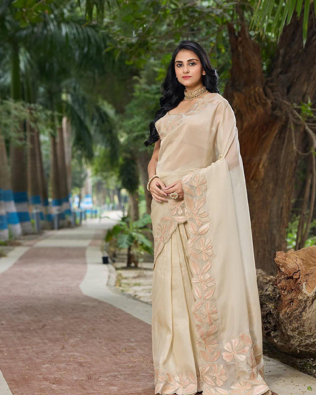 💫 Radiate Grace in Pure Bright Organza Silk 💫