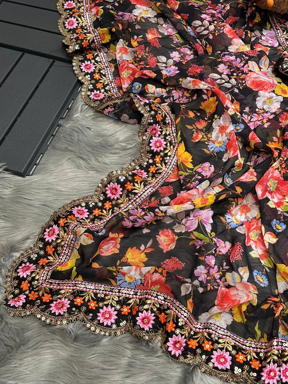 Unveil Grace – Digital Dream in Soft Georgette
