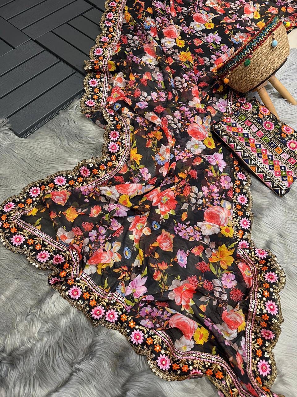 Unveil Grace – Digital Dream in Soft Georgette